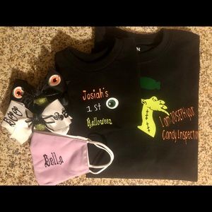 Custom made t-shirts, hair bows, face mask etc!